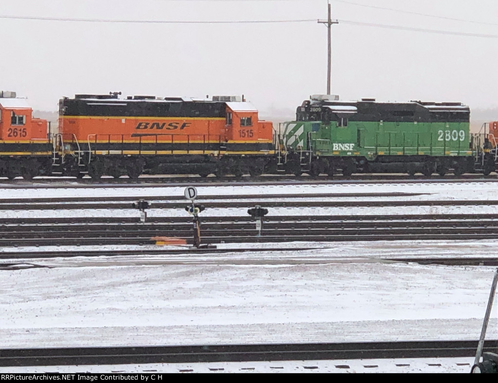 BNSF 1515/2809/2615